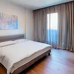 Realty Company Luxury