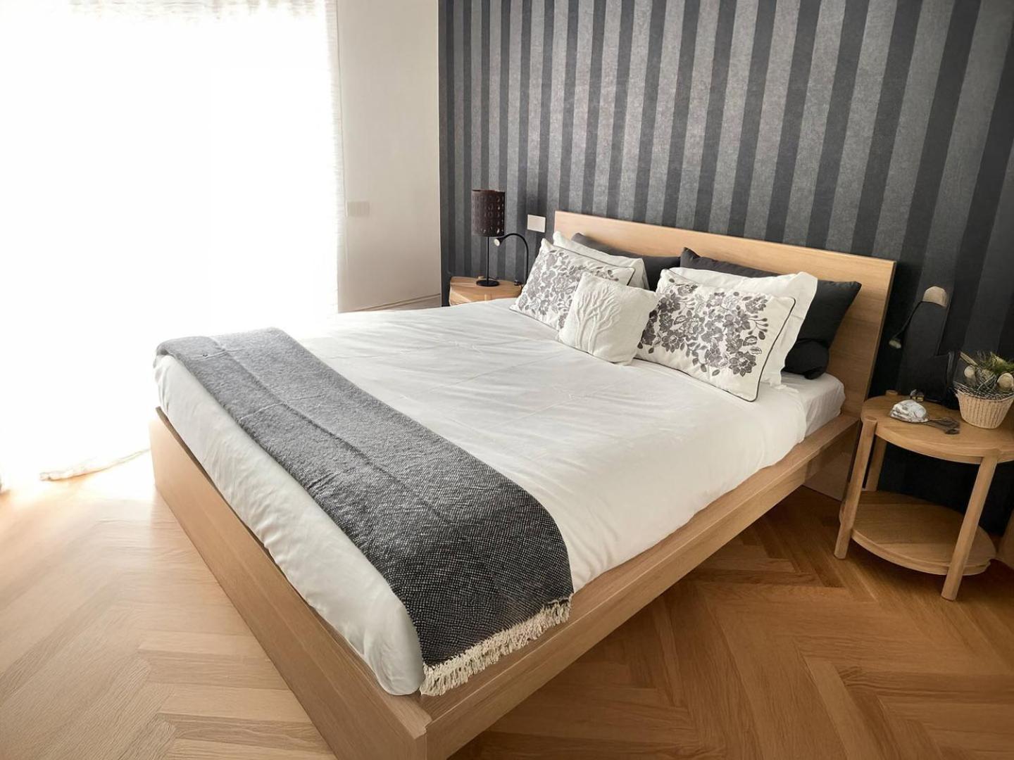 Realty Company Luxury Apartment Rom